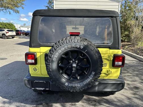 2022 Jeep Wrangler Sport