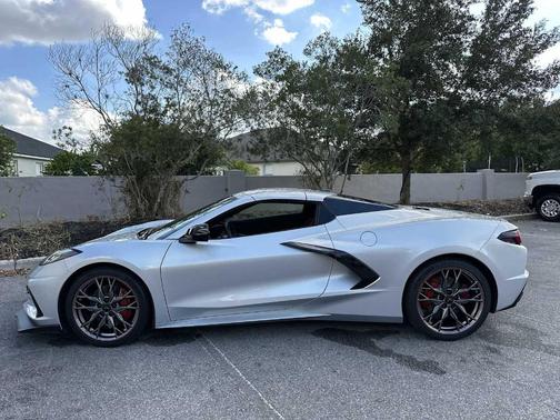 2024 Chevrolet Corvette Stingray w/1LT