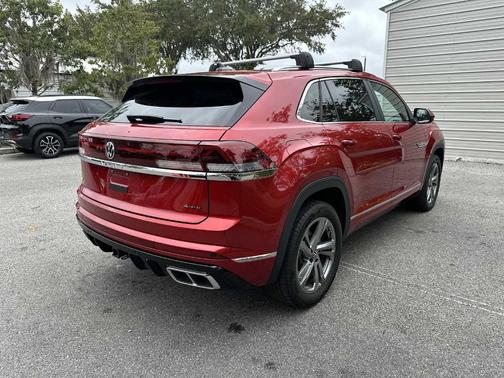 2024 Volkswagen Atlas Cross Sport 2.0T SEL R-Line