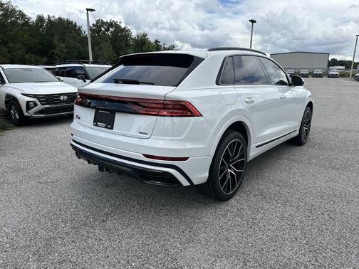 2020 Audi Q8 55 Prestige