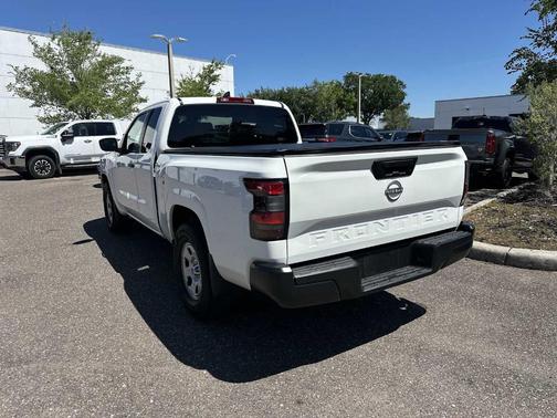 Glacier White 2024 Nissan Frontier S
