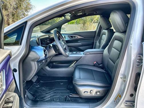 2026 Chevrolet Equinox EV LT 2