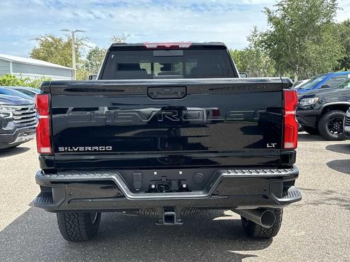 2025 Chevrolet Silverado 2500 LT