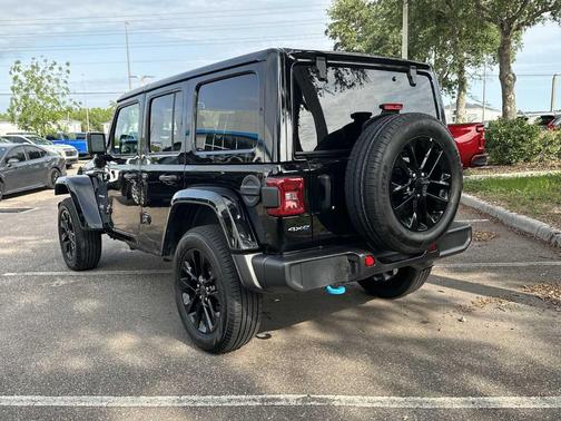 2024 Jeep Wrangler 4xe Sahara