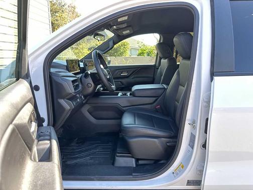 2024 Chevrolet Silverado EV WT