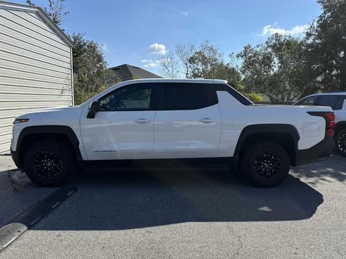 2024 Chevrolet Silverado EV WT