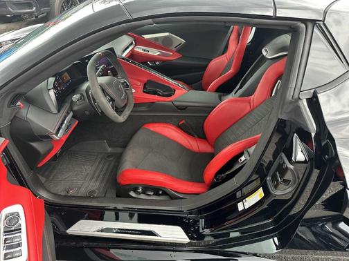 2023 Chevrolet Corvette Stingray w/3LT