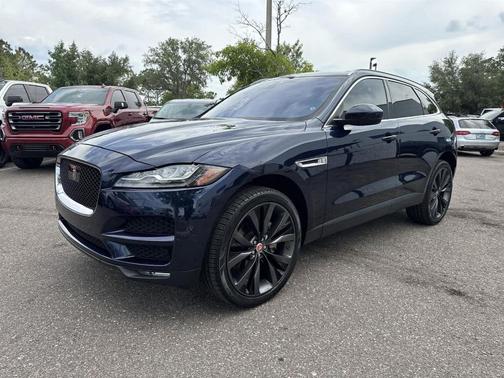 2019 Jaguar F-PACE 30t Portfolio