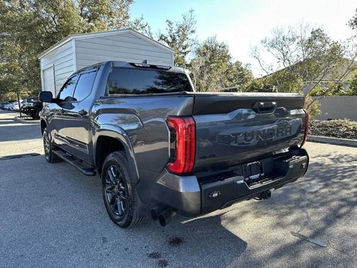 2022 Toyota Tundra SR