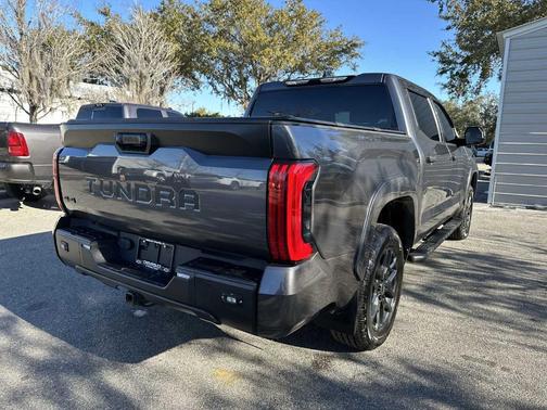 2022 Toyota Tundra SR