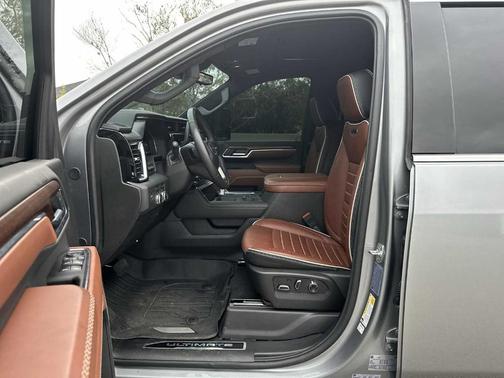 2025 GMC Sierra 3500 Denali Ultimate