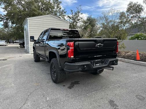 2024 Chevrolet Silverado 2500 ZR2