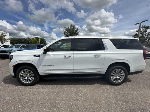 2024 GMC Yukon XL Denali