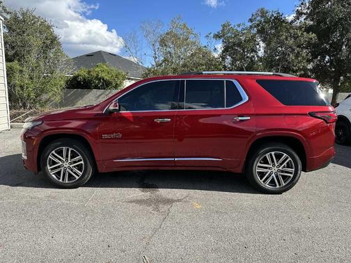 2022 Chevrolet Traverse High Country