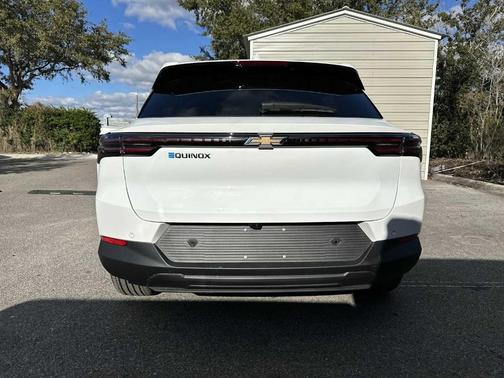 2026 Chevrolet Equinox EV LT 1