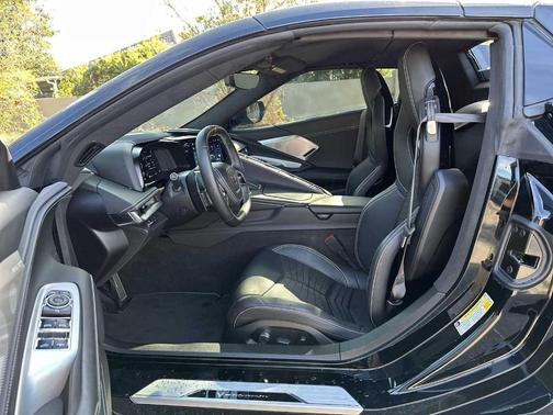 2024 Chevrolet Corvette Stingray w/3LT