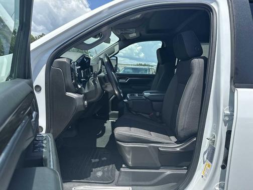 2024 Chevrolet Silverado 2500 LT