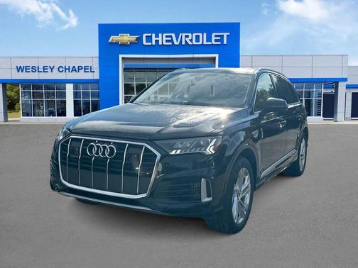 2024 Audi Q7 55 Premium Plus