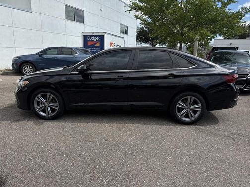 2023 Volkswagen Jetta 1.5T SE