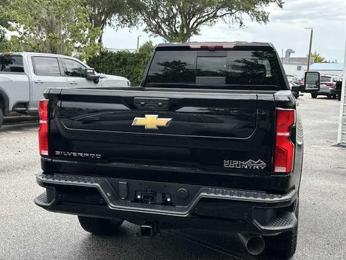 2025 Chevrolet Silverado 2500 High Country