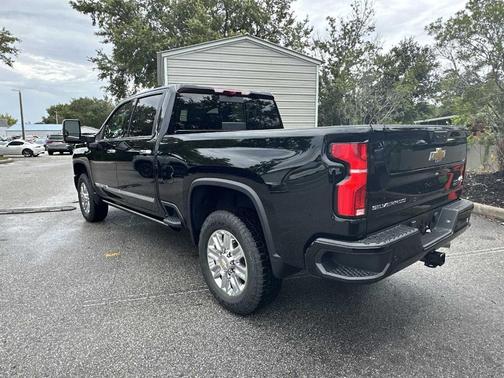 2025 Chevrolet Silverado 2500 High Country