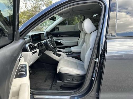 2023 Kia Telluride SX