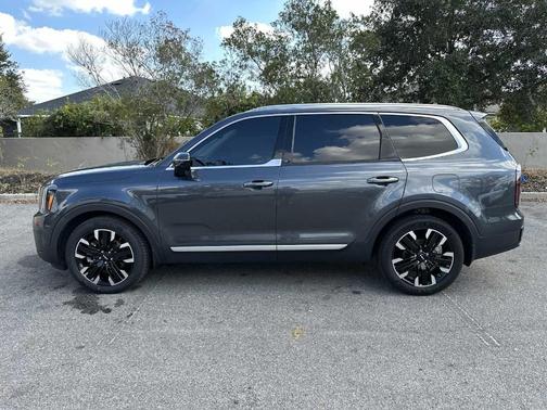 2023 Kia Telluride SX