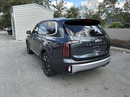 2023 Kia Telluride SX