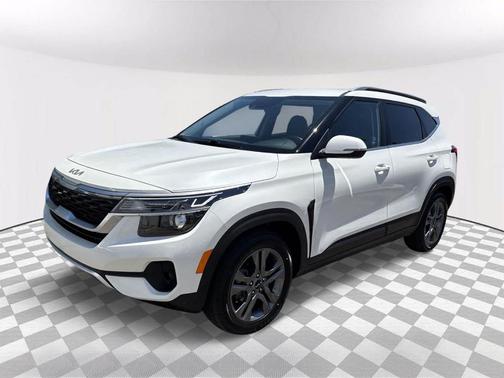 2023 Kia Seltos S