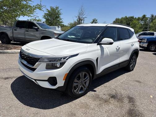 2023 Kia Seltos S