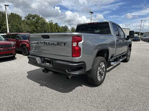 2024 Chevrolet Silverado 2500 Custom