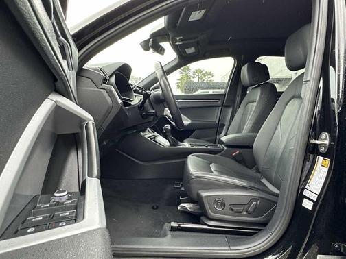 2020 Audi Q3 45 Premium