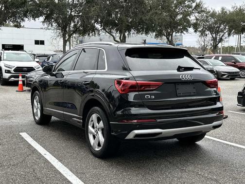 2020 Audi Q3 45 Premium