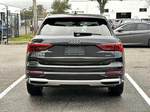 2020 Audi Q3 45 Premium