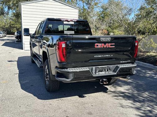 2024 GMC Sierra 2500 Denali