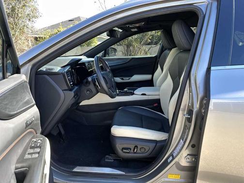 2023 Lexus NX 350 Premium