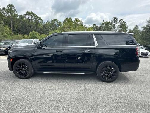 2021 Chevrolet Suburban LT