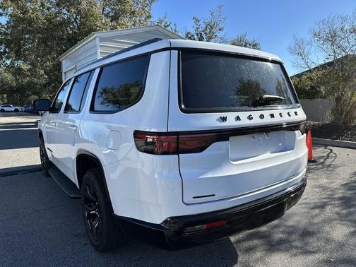2023 Jeep Wagoneer Series II