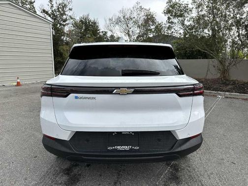 2026 Chevrolet Equinox EV LT 1