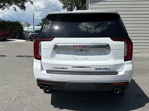 Summit White 2023 GMC Yukon Denali