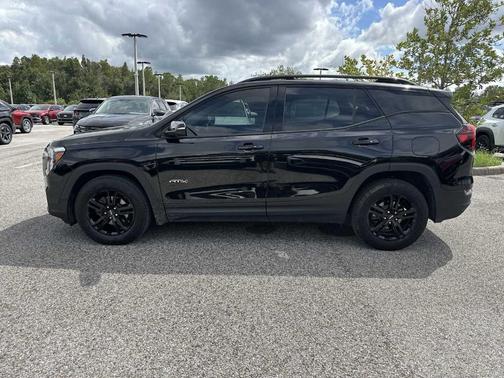 2022 GMC Terrain AT4