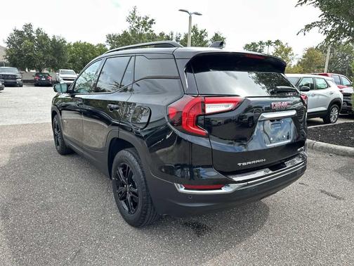 2022 GMC Terrain AT4