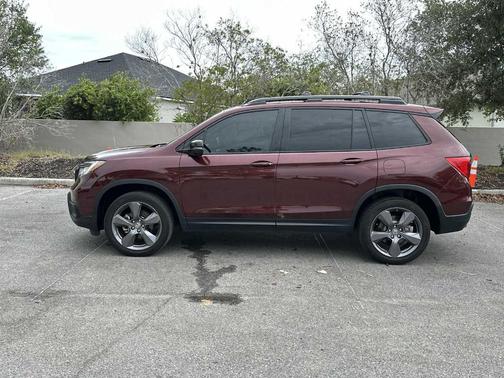 Deep Scarlet Pearl 2021 Honda Passport Touring