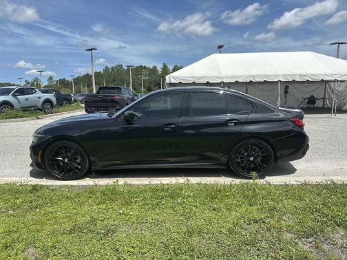 2022 BMW 330 i