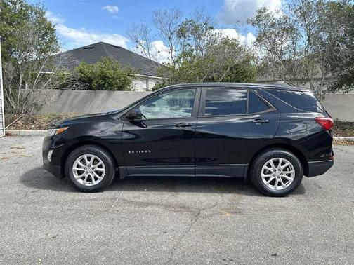 Mosaic Black Metallic 2020 Chevrolet Equinox LS
