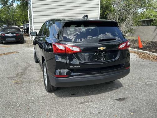 Mosaic Black Metallic 2020 Chevrolet Equinox LS