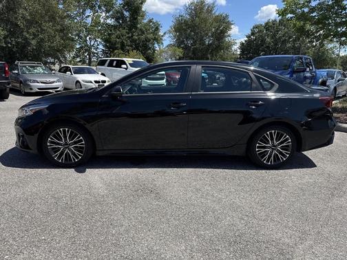 2023 Kia Forte GT-Line