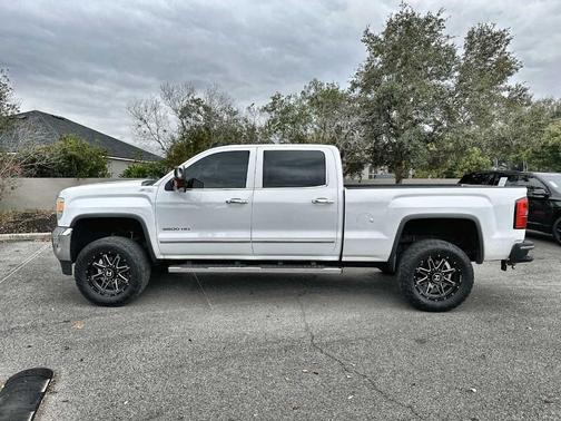 2015 GMC Sierra 2500 SLT