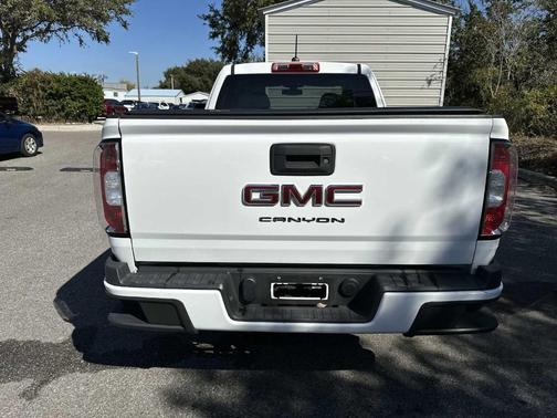 2021 GMC Canyon Elevation Standard