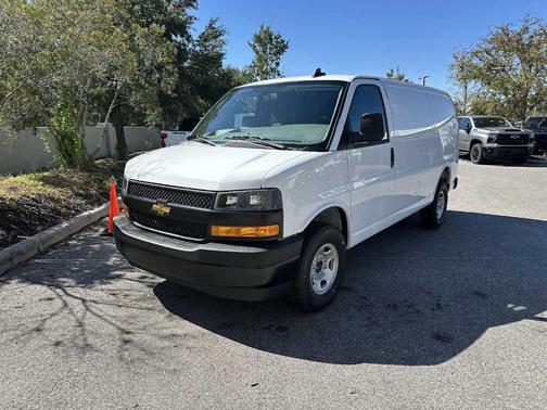 2025 Chevrolet Express 2500 Work Van
